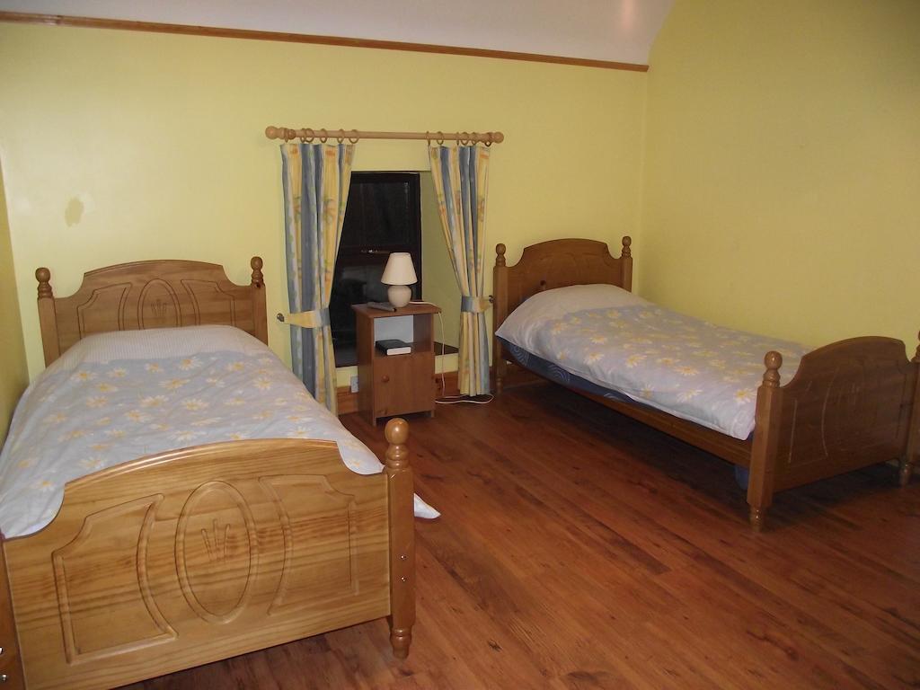 Pine View Self Catering Holiday Home Donegal Town Room photo