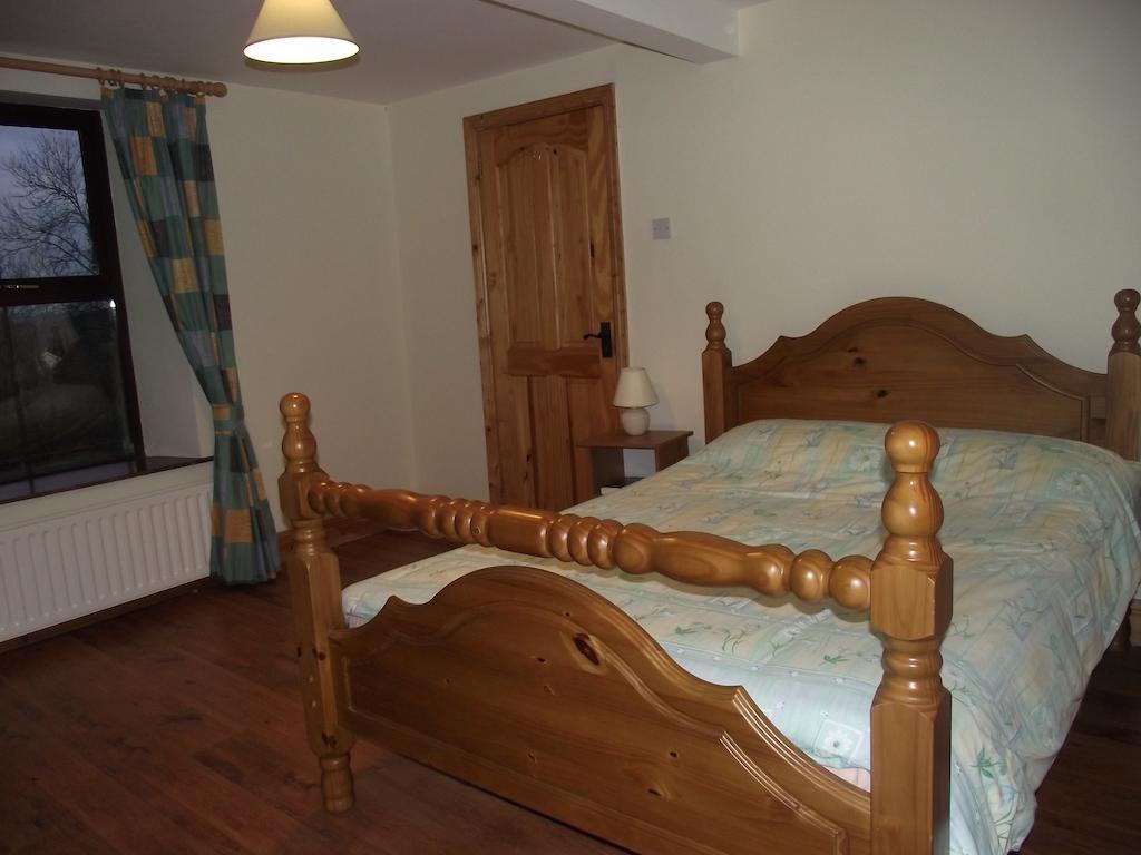 Pine View Self Catering Holiday Home Donegal Town Room photo